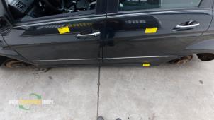 Used Sill, left Mercedes B (W245,242) 1.5 B-150 16V Price on request offered by Autorecycling Joure B.V.