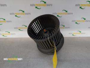 Used Heating and ventilation fan motor Peugeot 308 (4A/C) 1.6 HDi 16V FAP Price € 39,99 Margin scheme offered by Autorecycling Joure B.V.