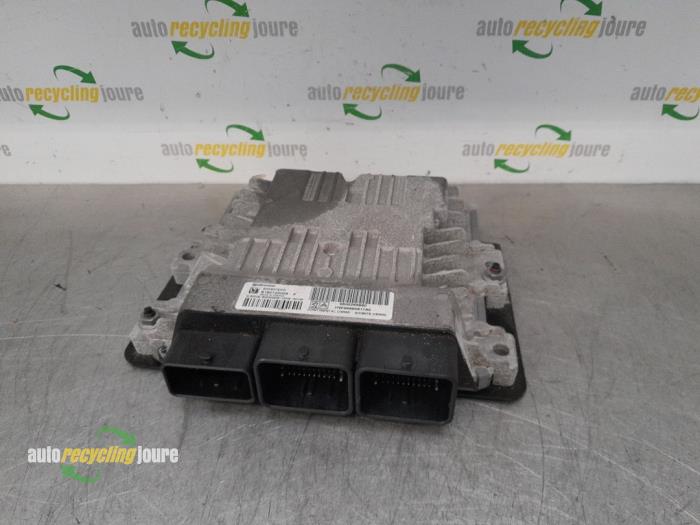Used Engine management computer Peugeot 308 (4A/C) 1.6 HDi 16V FAP Price € 100,00 Margin scheme offered by Autorecycling Joure B.V.