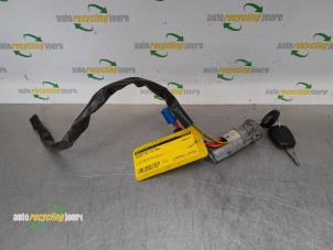 Used Ignition lock + key Peugeot 206 (2A/C/H/J/S) 1.4 XR,XS,XT,Gentry Price € 29,99 Margin scheme offered by Autorecycling Joure B.V.
