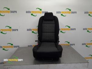 Used Rear seat Peugeot 307 SW (3H) 1.6 16V Price € 75,00 Margin scheme offered by Autorecycling Joure B.V.