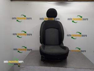 Used Seat, left Peugeot 206 (2A/C/H/J/S) 1.4 XR,XS,XT,Gentry Price € 99,99 Margin scheme offered by Autorecycling Joure B.V.