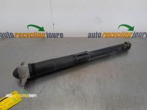 Used Rear shock absorber, right Volkswagen Touran (5T1) 1.4 TSI Price € 49,99 Margin scheme offered by Autorecycling Joure B.V.