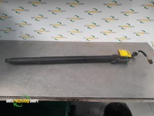 Used Rear gas strut, left Volkswagen Touran (5T1) 1.4 TSI Price € 149,00 Margin scheme offered by Autorecycling Joure B.V.