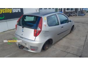 Used Towbar Fiat Punto II (188) 1.2 60 S Price € 80,00 Margin scheme offered by Autorecycling Joure B.V.