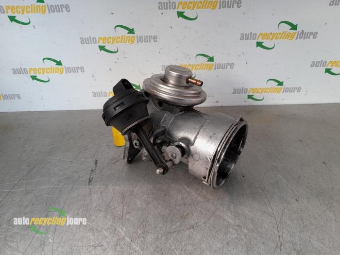 Gebrauchte AGR Ventil Volkswagen Touareg (7LA/7L6) 2.5 TDI R5 Preis € 49,99 Margenregelung angeboten von Autorecycling Joure B.V.