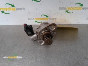Used Mechanical fuel pump Volkswagen Touran (5T1) 1.4 TSI Price € 84,99 Margin scheme offered by Autorecycling Joure B.V.