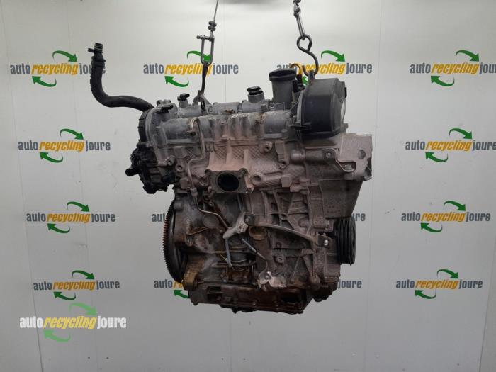 Engine Volkswagen Touran 1.4 TSI - 04E100034D CZDA