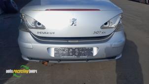 Gebrauchte Stoßstange hinten Peugeot 307 CC (3B) 2.0 16V Preis € 150,00 Margenregelung angeboten von Autorecycling Joure B.V.