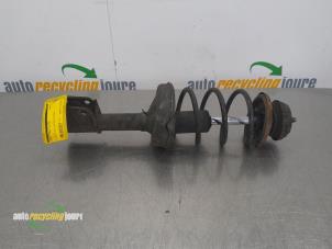 Used Front shock absorber, right Renault Kangoo Express (FC) 1.5 dCi 60 Price € 29,99 Margin scheme offered by Autorecycling Joure B.V.