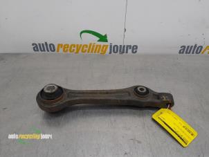 Used Front wishbone, right Chrysler 300 C Touring 3.0 CRD 24V Price € 39,99 Margin scheme offered by Autorecycling Joure B.V.