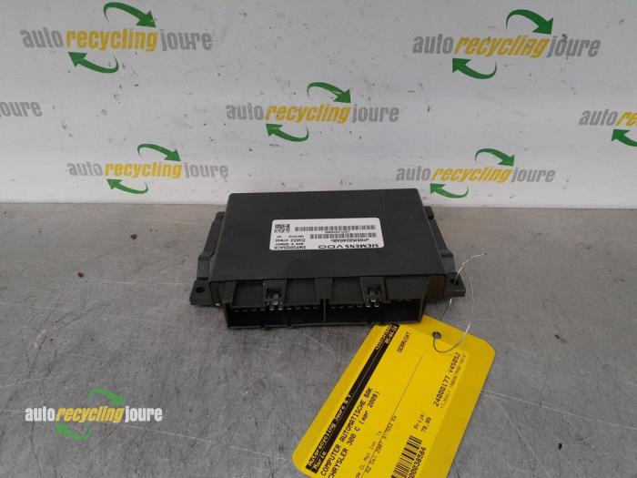 Used Automatic gearbox computer Chrysler 300 C Touring 3.0 CRD 24V Price € 79,99 Margin scheme offered by Autorecycling Joure B.V.