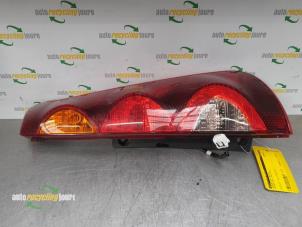 Used Taillight, right Nissan Note (E11) 1.4 16V Price € 59,99 Margin scheme offered by Autorecycling Joure B.V.