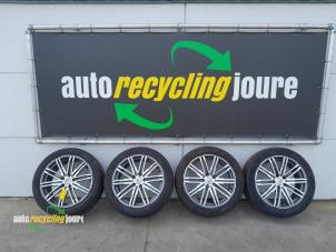 Used Set of wheels + tyres Volkswagen Touareg (7LA/7L6) 2.5 TDI R5 Price on request offered by Autorecycling Joure B.V.