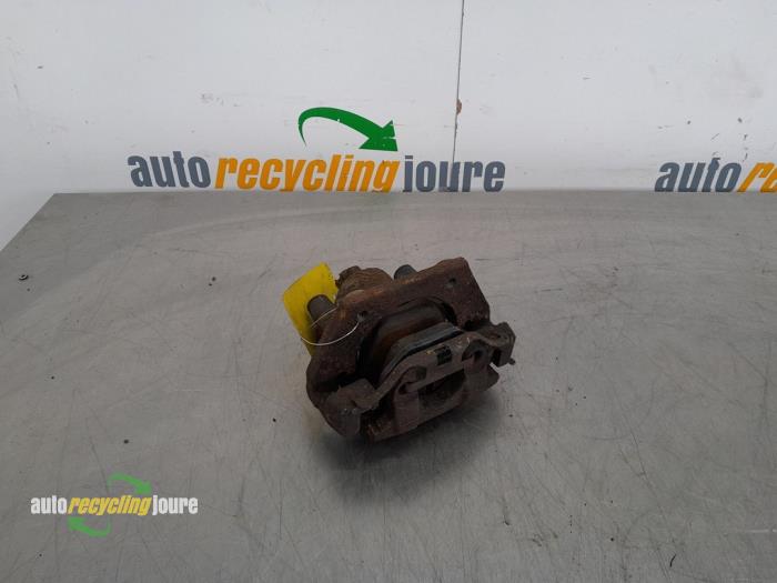 Gebrauchte Bremszange links hinten BMW X5 (E53) 3.0d 24V Preis € 30,24 Mit Mehrwertsteuer angeboten von Autorecycling Joure B.V.