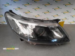 Used Headlight, right Saab 9-3 Sport Estate (YS3F) 1.9 TiD 16V Price € 274,99 Margin scheme offered by Autorecycling Joure B.V.