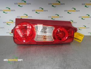 Used Taillight, right Peugeot Partner (GC/GF/GG/GJ/GK) 1.6 HDI 75 16V Price € 50,00 Margin scheme offered by Autorecycling Joure B.V.