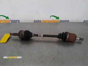 Used Front drive shaft, left Kia Cee'd Sporty Wagon (EDF) 1.6 16V Price € 49,99 Margin scheme offered by Autorecycling Joure B.V.
