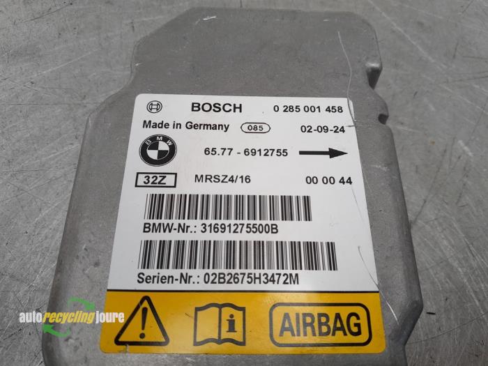 Airbag Module from a BMW 3 serie (E46/4) 320d 16V 2002