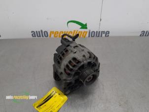 Used Dynamo Volkswagen Polo IV (9N1/2/3) 1.2 12V Price € 49,99 Margin scheme offered by Autorecycling Joure B.V.
