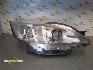 Used Headlight, right Peugeot 508 SW (8E/8U) 1.6 HDiF 16V Price € 399,00 Margin scheme offered by Autorecycling Joure B.V.
