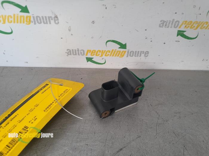 Begagnade Airbagsensor BMW 1 serie (E87/87N) 118d 16V Pris € 9,99 Marginaltabell erbjuds av Autorecycling Joure B.V.
