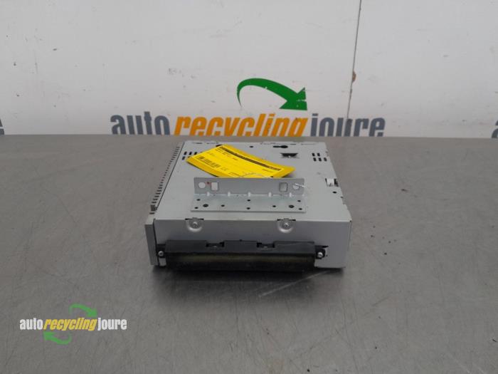 Używane Modul radiowy Volvo V50 (MW) 1.8 16V Cena € 49,99 Procedura marży oferowane przez Autorecycling Joure B.V.