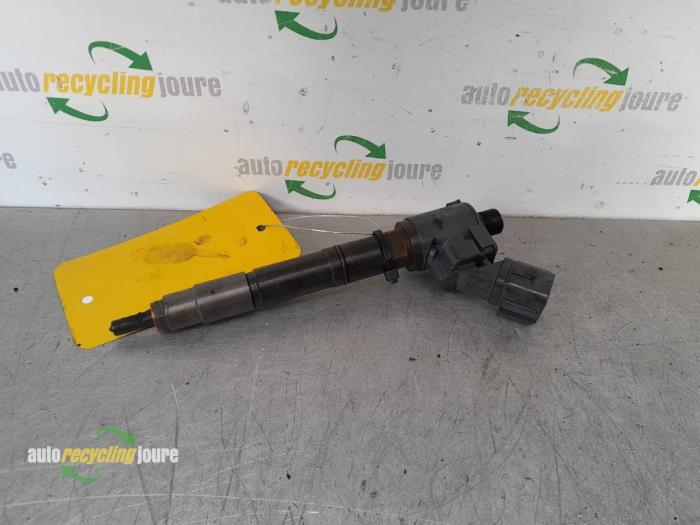 Usagé Injecteurs Volvo V40 (MV) 2.0 D2 16V Prix € 99,99 Règlement à la marge proposé par Autorecycling Joure B.V.