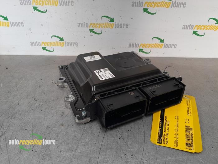 Used Engine management computer Volvo V40 (MV) 2.0 D2 16V Price € 49,99 Margin scheme offered by Autorecycling Joure B.V.