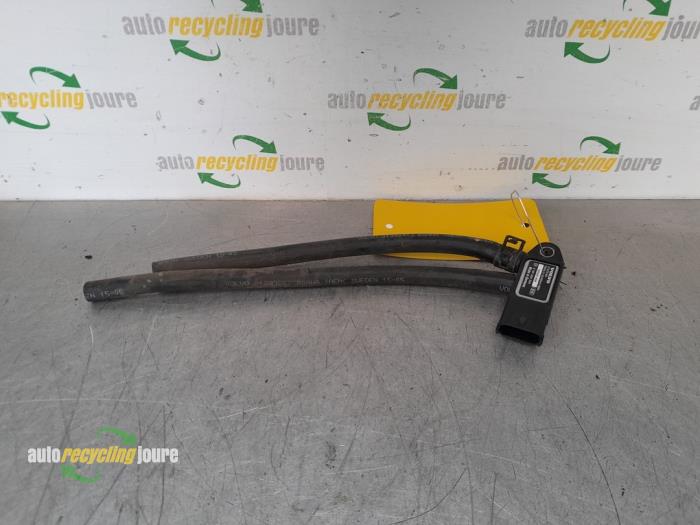 Used Particulate filter sensor Volvo V40 (MV) 2.0 D2 16V Price € 24,99 Margin scheme offered by Autorecycling Joure B.V.