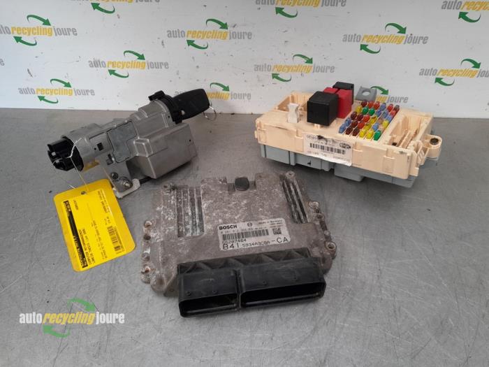 Used Engine management computer Lancia Thesis (841) 2.4 JTD Multijet 20V Price € 149,99 Margin scheme offered by Autorecycling Joure B.V.