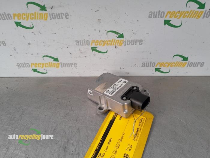 Begagnade ESP-dator Lancia Thesis (841) 2.4 JTD Multijet 20V Pris € 39,99 Marginaltabell erbjuds av Autorecycling Joure B.V.