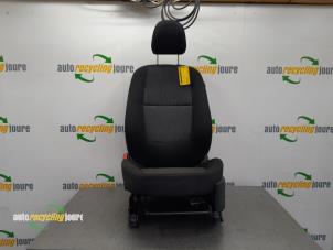 Usados Asiento izquierda Kia Picanto (TA) 1.0 12V Precio € 89,99 Norma de margen ofrecido por Autorecycling Joure B.V.