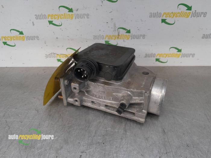 Gebrauchte Luftmengenmesser BMW 3 serie (E30/2) 316i Preis € 44,99 Margenregelung angeboten von Autorecycling Joure B.V.