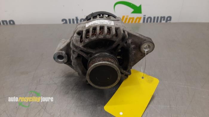 Begagnade Dynamo Opel Combo 1.6 CDTI 16V Pris € 79,99 Marginaltabell erbjuds av Autorecycling Joure B.V.