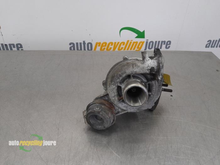 Używane Turbo Opel Combo 1.6 CDTI 16V Cena € 125,00 Procedura marży oferowane przez Autorecycling Joure B.V.