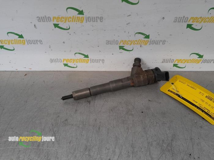 Usagé Injecteurs Renault Kangoo Express (FW) 1.5 dCi 75 FAP Prix € 49,99 Règlement à la marge proposé par Autorecycling Joure B.V.