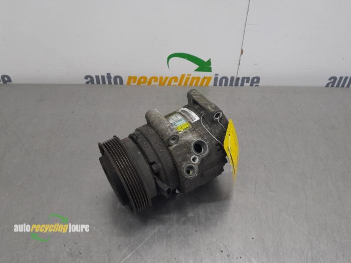 Usagé Pompe clim Opel Antara (LA6) 2.0 CDTI 16V 4x4 Prix € 149,00 Règlement à la marge proposé par Autorecycling Joure B.V.