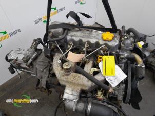 Motor van een Nissan Trade 3.0 TDI 100 1998