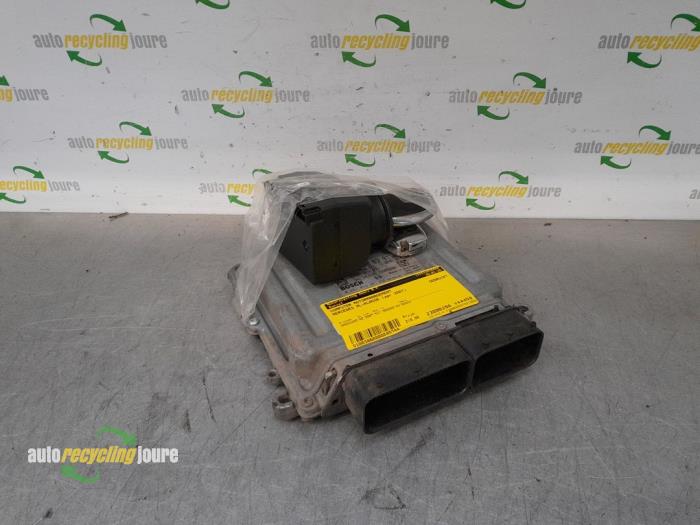 Used Engine management computer Mercedes ML II (164/4JG) 3.0 ML-320 CDI 4-Matic V6 24V Price € 219,99 Margin scheme offered by Autorecycling Joure B.V.