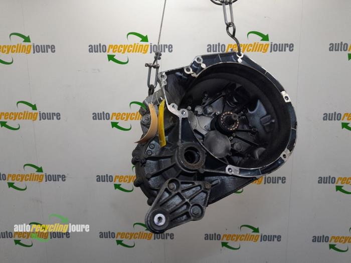 Gebrauchte Getriebe Ford Focus 3 Wagon 1.5 TDCi Preis € 525,00 Margenregelung angeboten von Autorecycling Joure B.V.