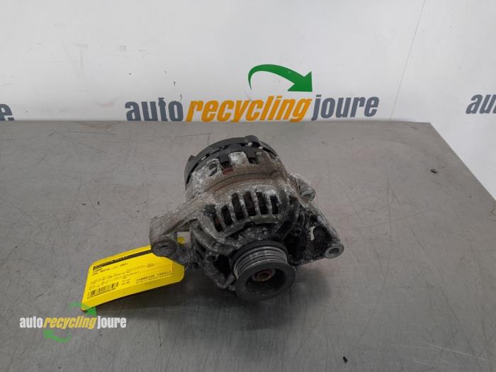 Gebrauchte Dynamo Opel Meriva (A) 1.6 Preis € 29,99 Margenregelung angeboten von Autorecycling Joure B.V.