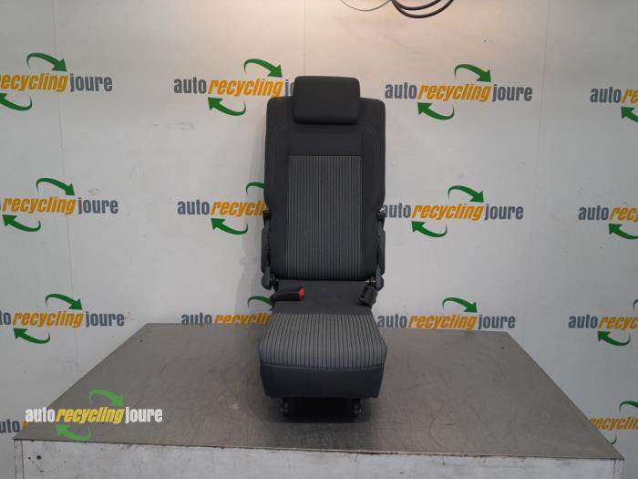 Używane Fotel tylny Ford C-Max (DXA) 1.0 Ti-VCT EcoBoost 12V 125 Cena € 99,99 Procedura marży oferowane przez Autorecycling Joure B.V.