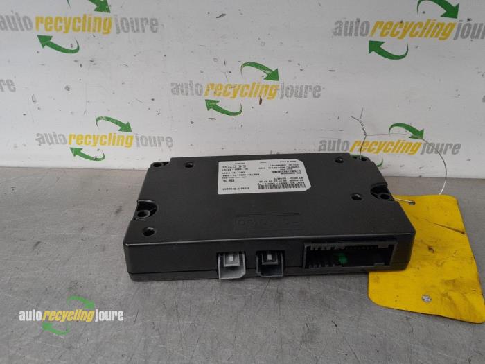 Usagé Module Bluetooth Ford C-Max (DXA) 1.0 Ti-VCT EcoBoost 12V 125 Prix € 49,99 Règlement à la marge proposé par Autorecycling Joure B.V.