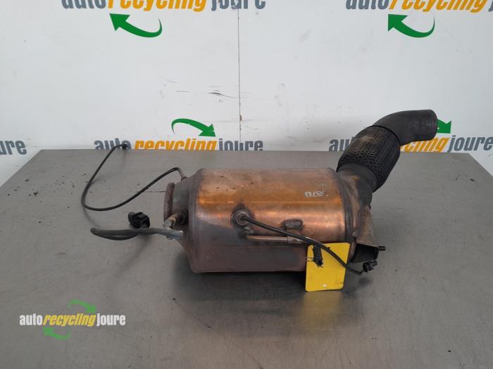 Gebrauchte Rußfilter BMW 5 serie Touring (F11) 535d 24V Preis € 875,00 Margenregelung angeboten von Autorecycling Joure B.V.