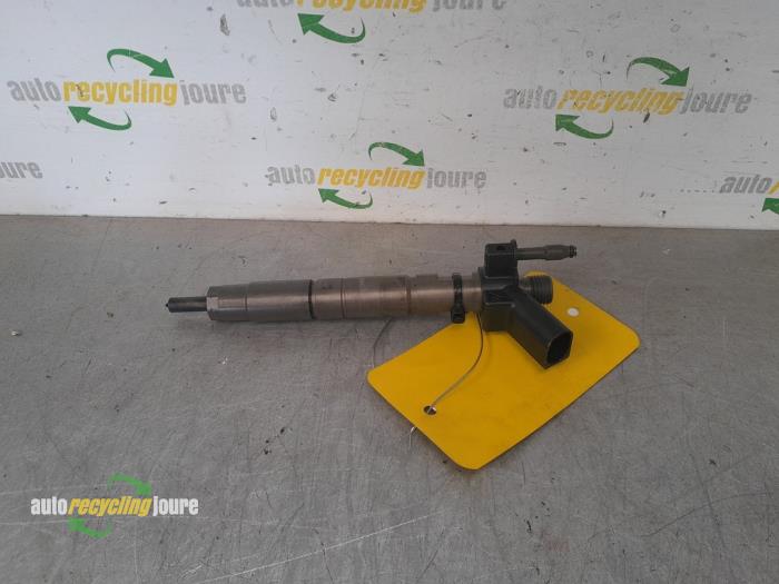 Usagé Injecteurs BMW 5 serie Touring (F11) 535d 24V Prix € 125,00 Règlement à la marge proposé par Autorecycling Joure B.V.