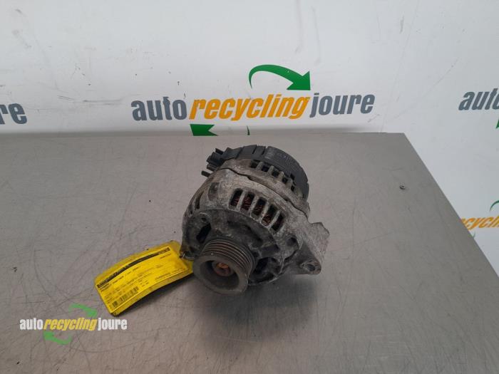 Begagnade Dynamo Peugeot Partner Combispace 1.8 Pris € 44,99 Marginaltabell erbjuds av Autorecycling Joure B.V.