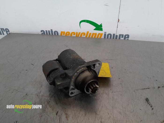Używane Rozrusznik Audi A3 (8L1) 1.8 T 20V Quattro Cena € 19,99 Procedura marży oferowane przez Autorecycling Joure B.V.