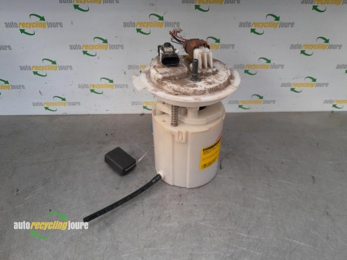 Usagé Pompe à carburant Chevrolet Epica 2.5 24V Prix € 49,99 Règlement à la marge proposé par Autorecycling Joure B.V.