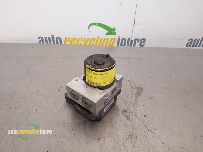 Begagnade ABS-pump Chevrolet Epica 2.5 24V Pris € 124,99 Marginaltabell erbjuds av Autorecycling Joure B.V.